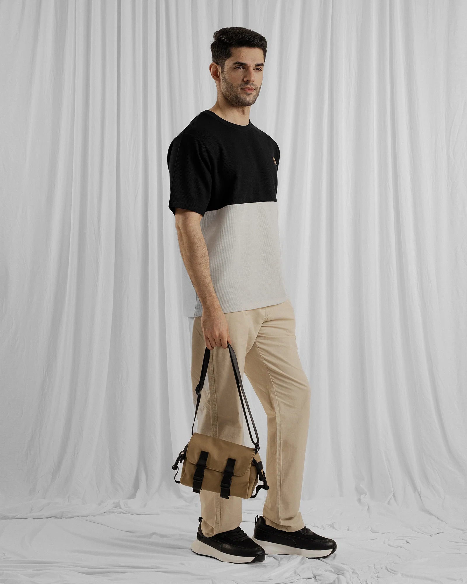 MEN T SHIRT