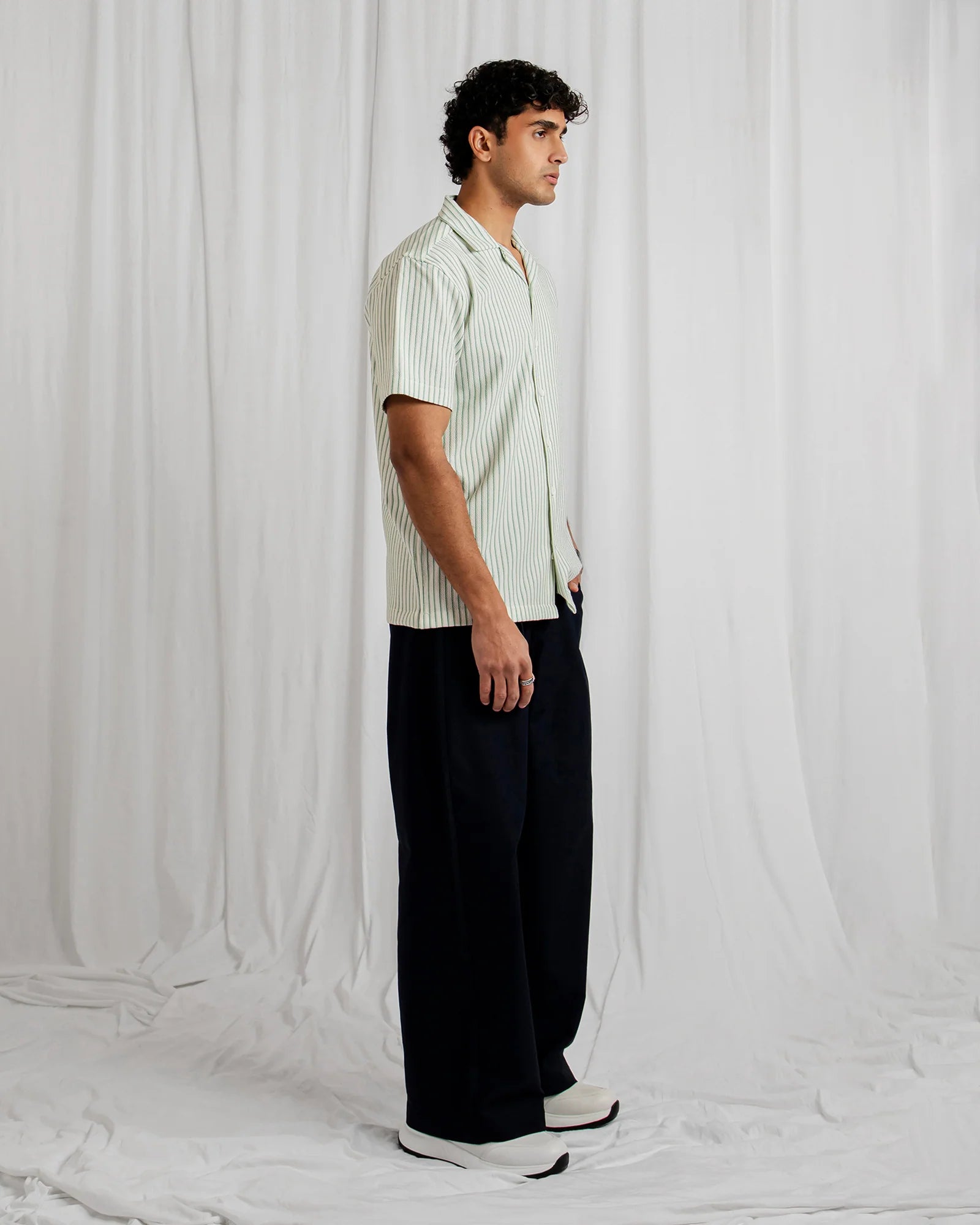 MEN CASUAL SHIRT