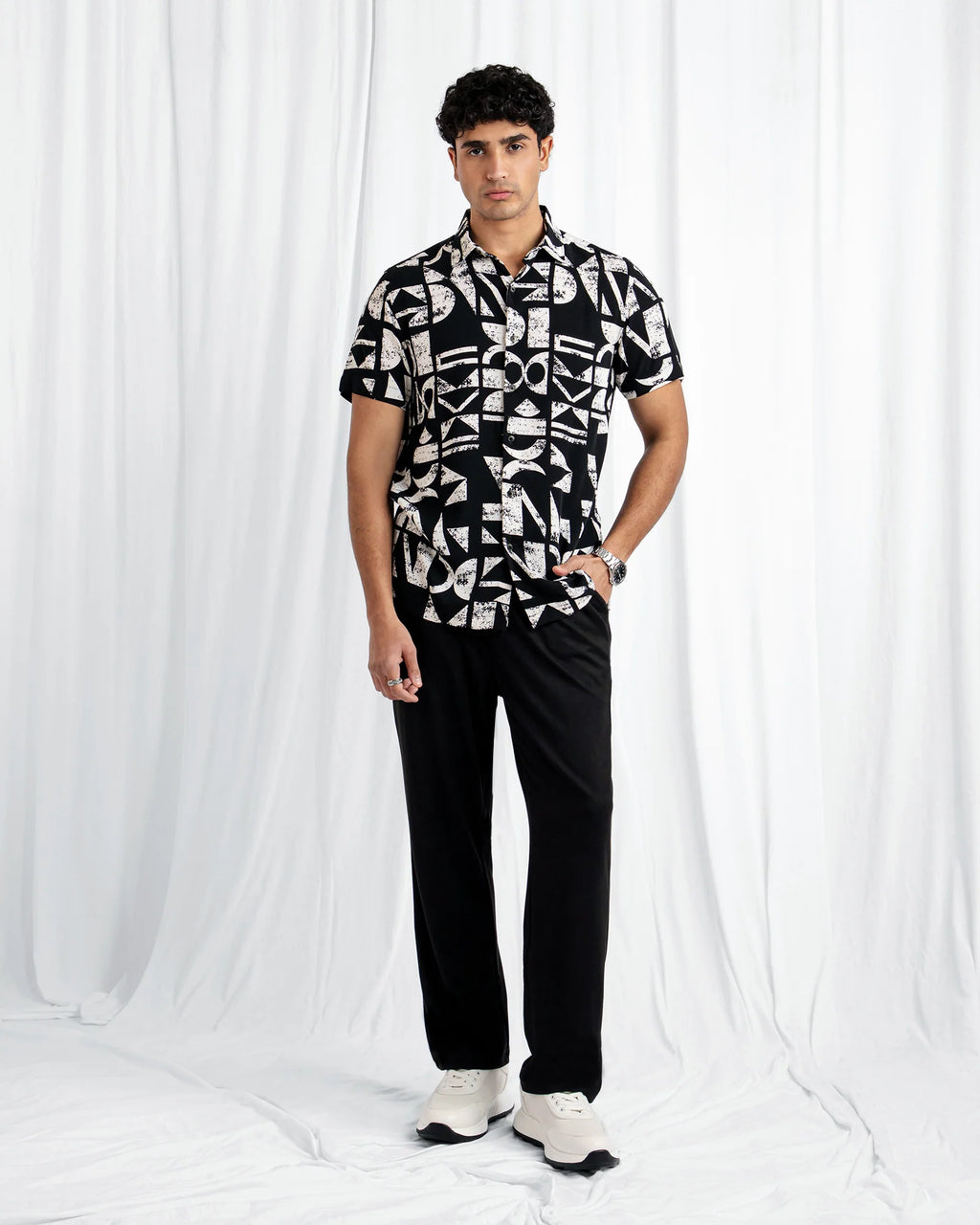 MEN CASUAL SHIRT