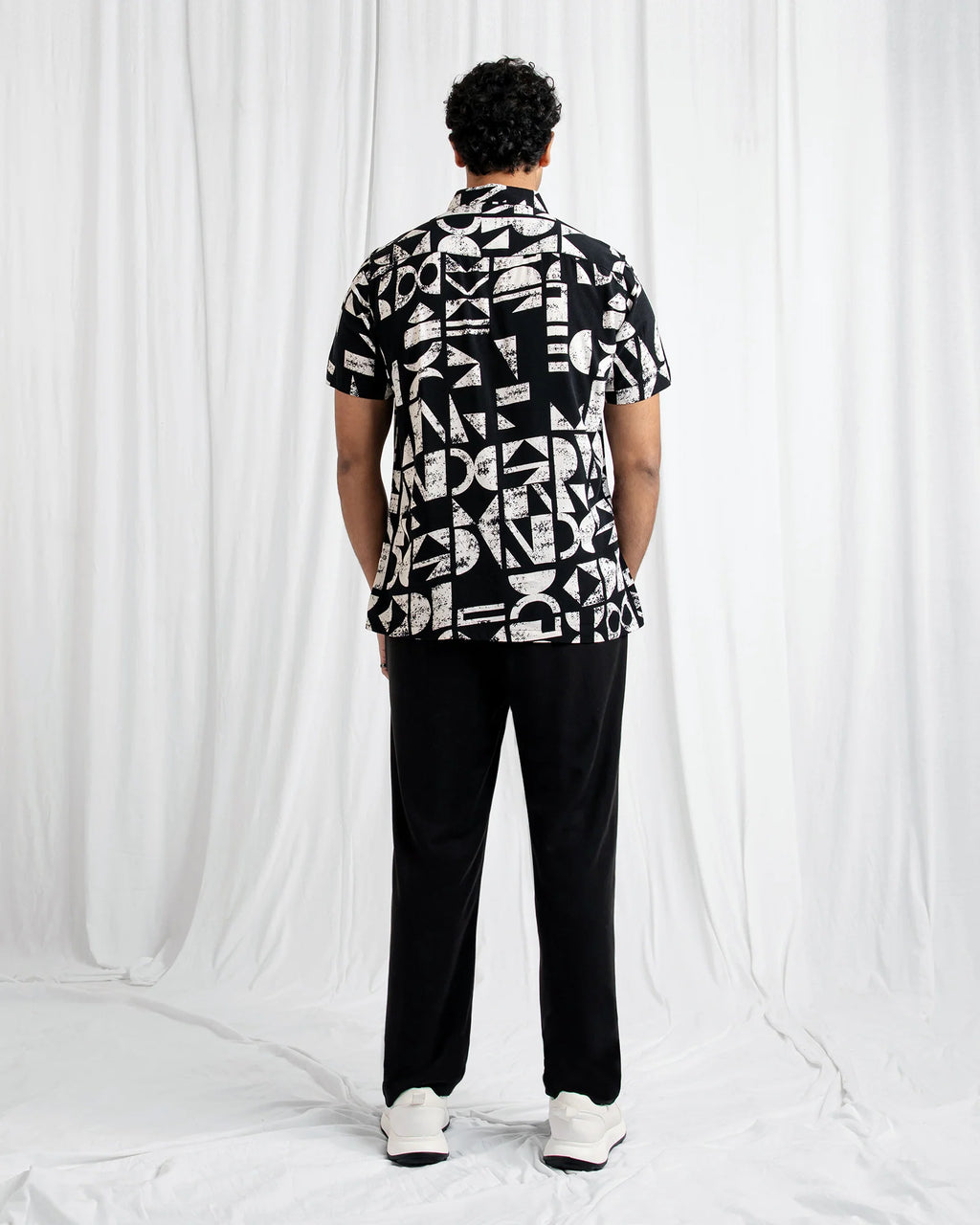 MEN CASUAL SHIRT