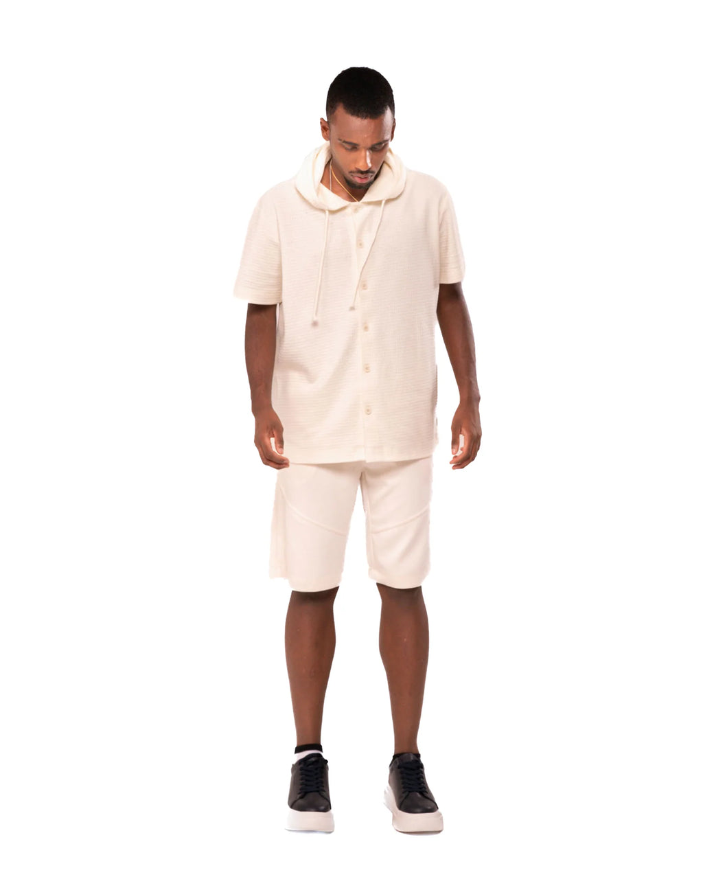 MEN BUTTON DOWN