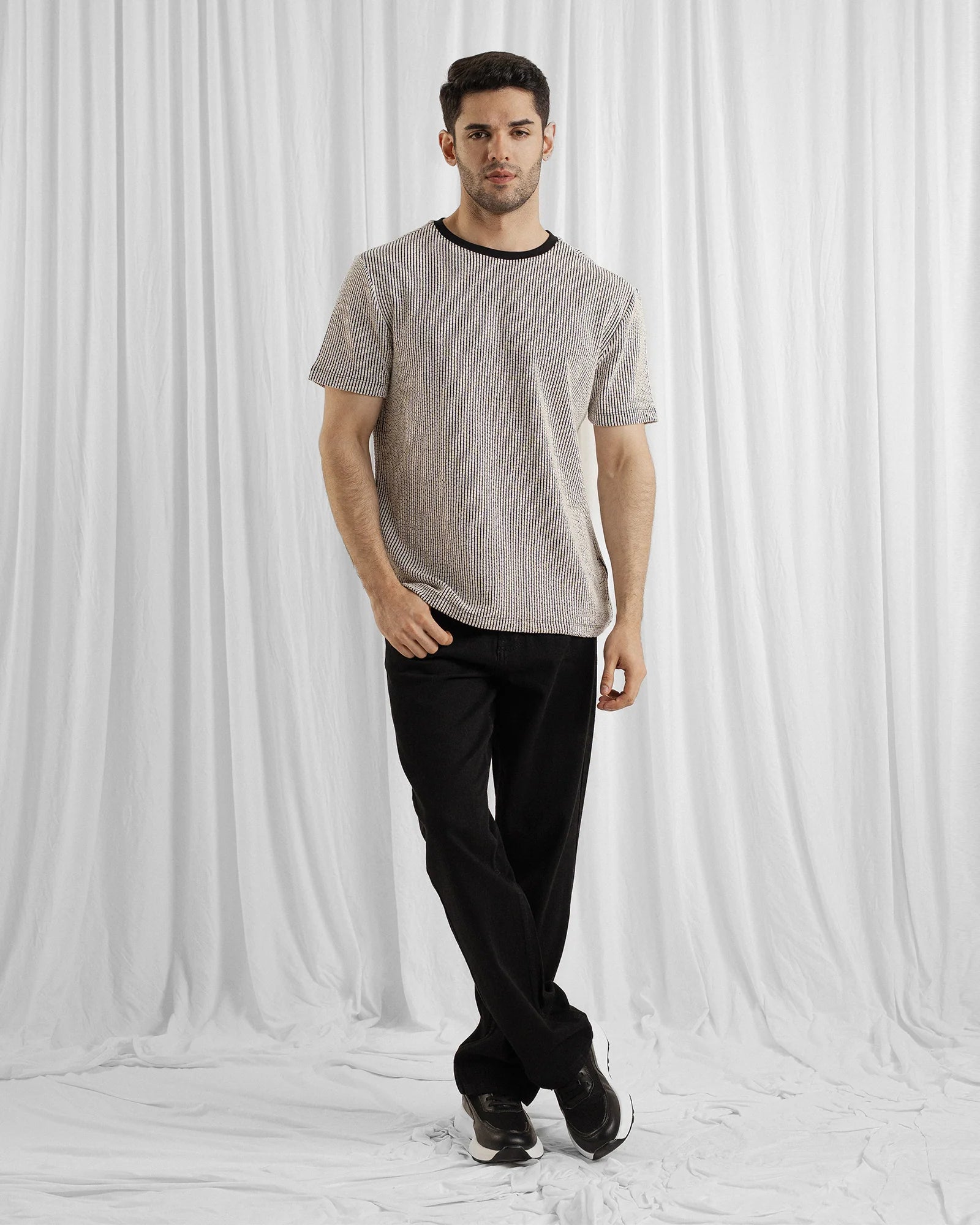 MEN T SHIRT