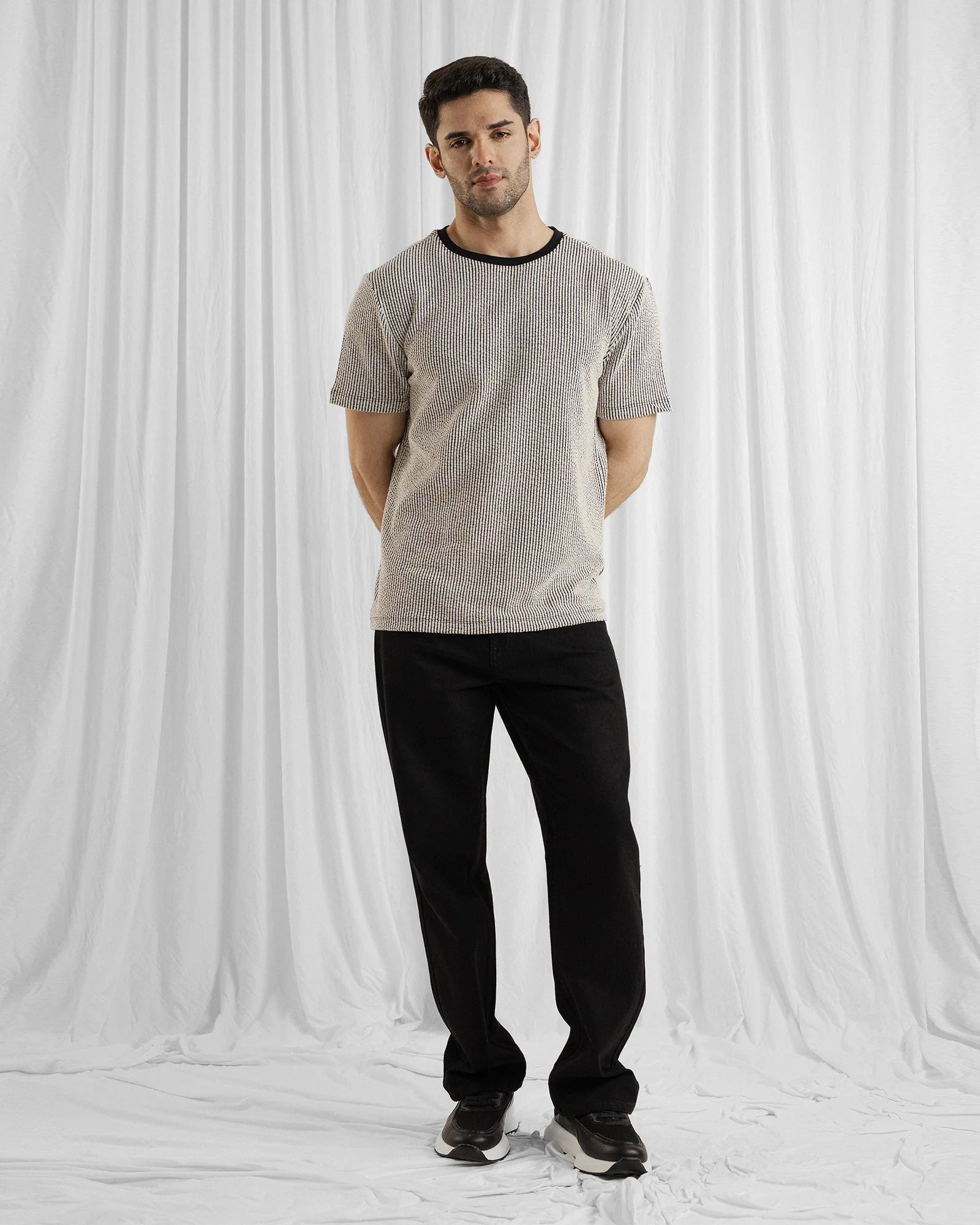 MEN T SHIRT