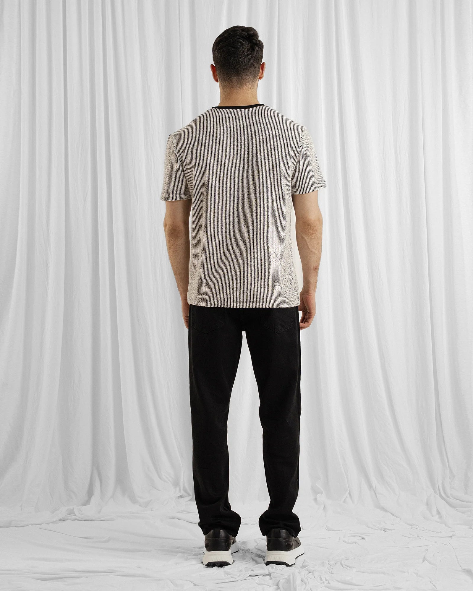 MEN T SHIRT