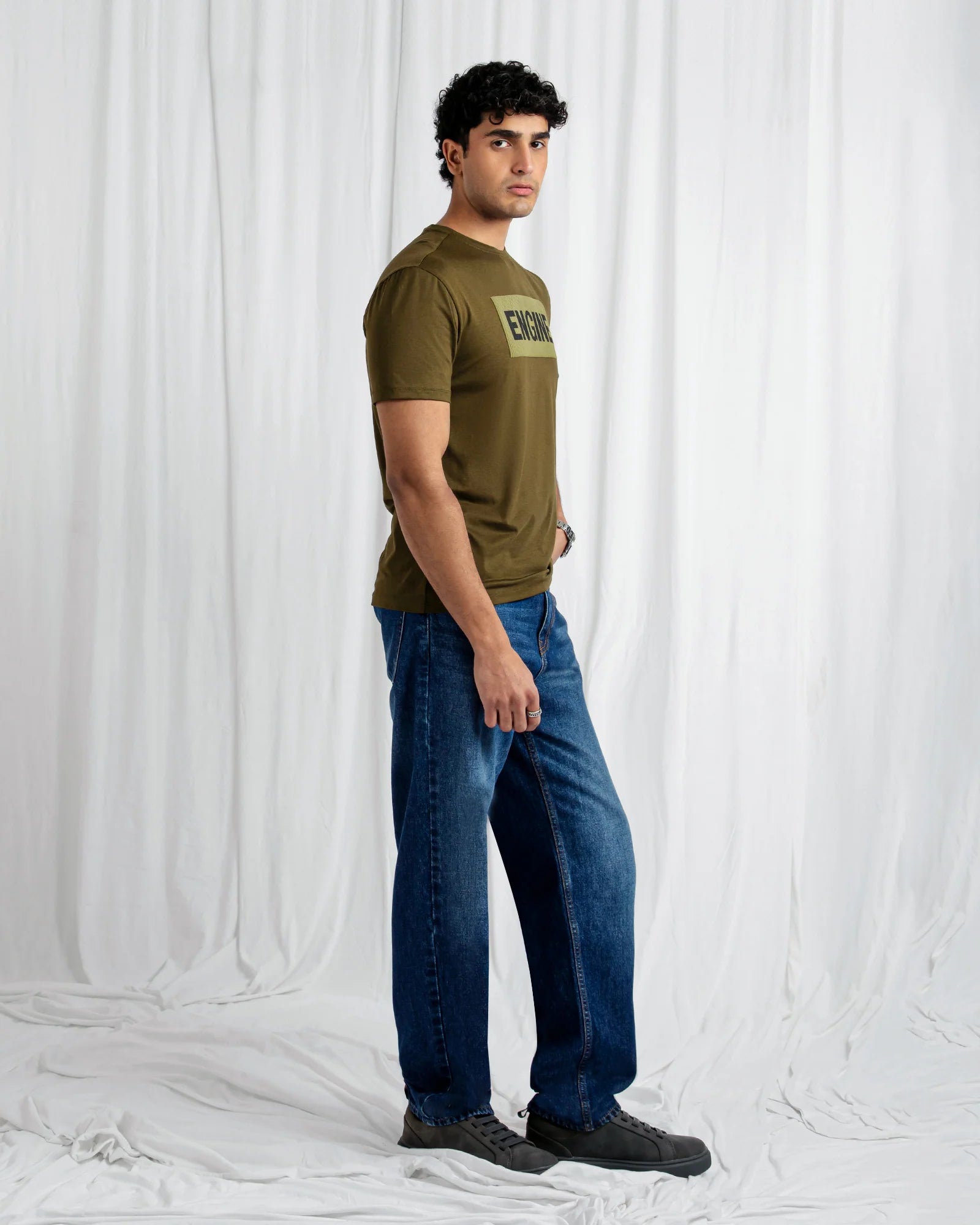 MEN T SHIRT