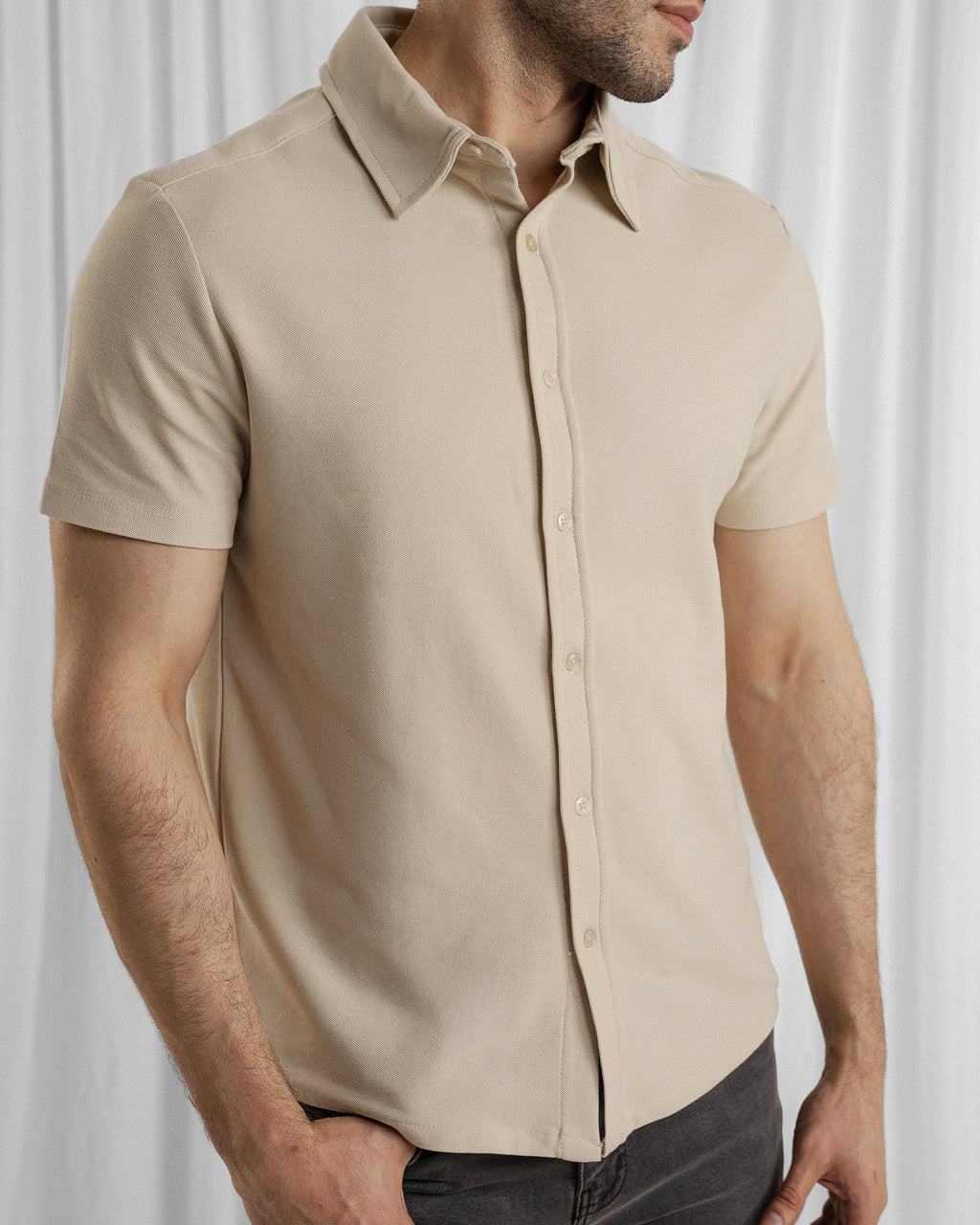 MEN BUTTON DOWN