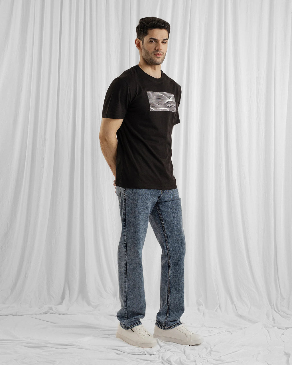 MEN T SHIRT