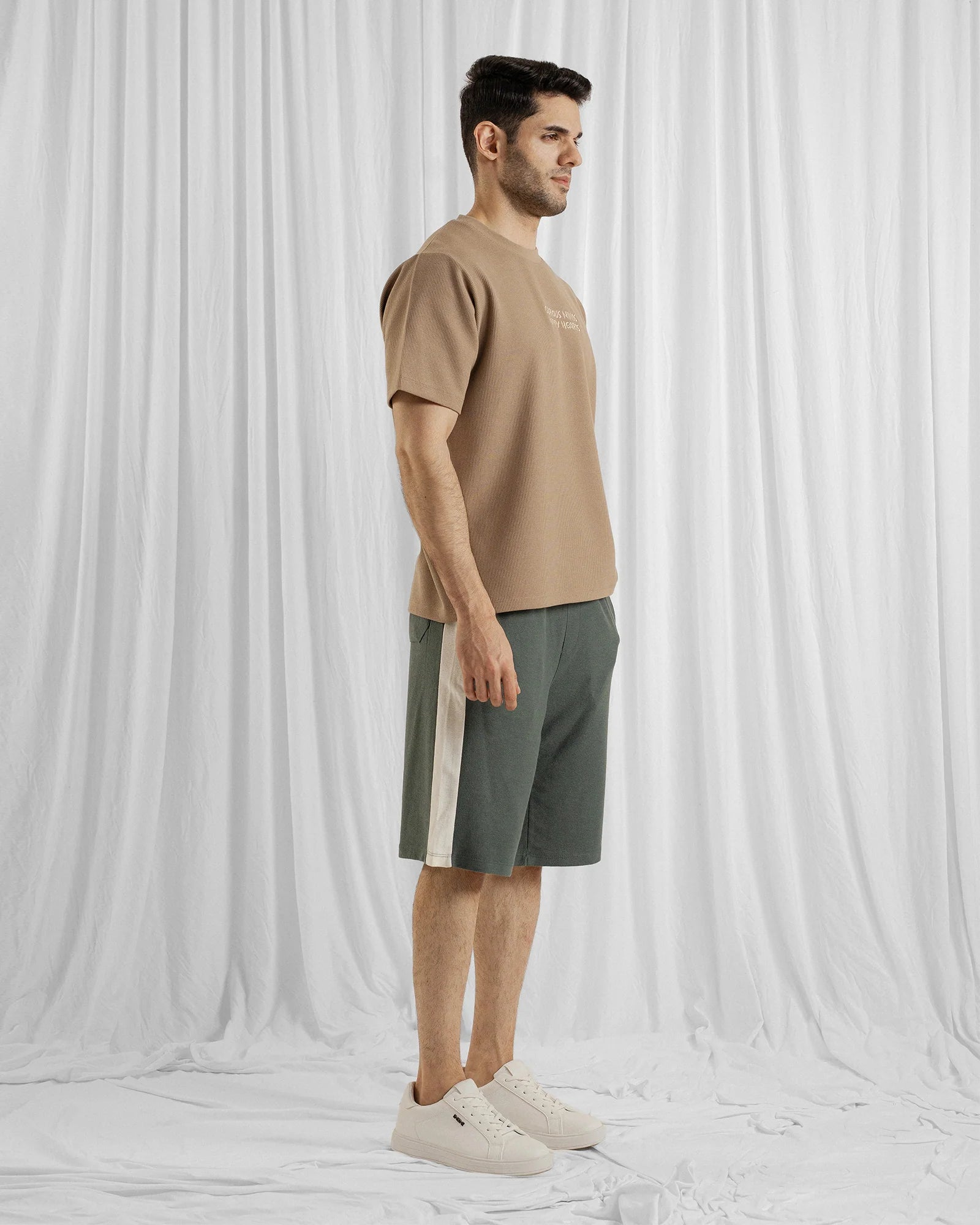 MEN T SHIRT