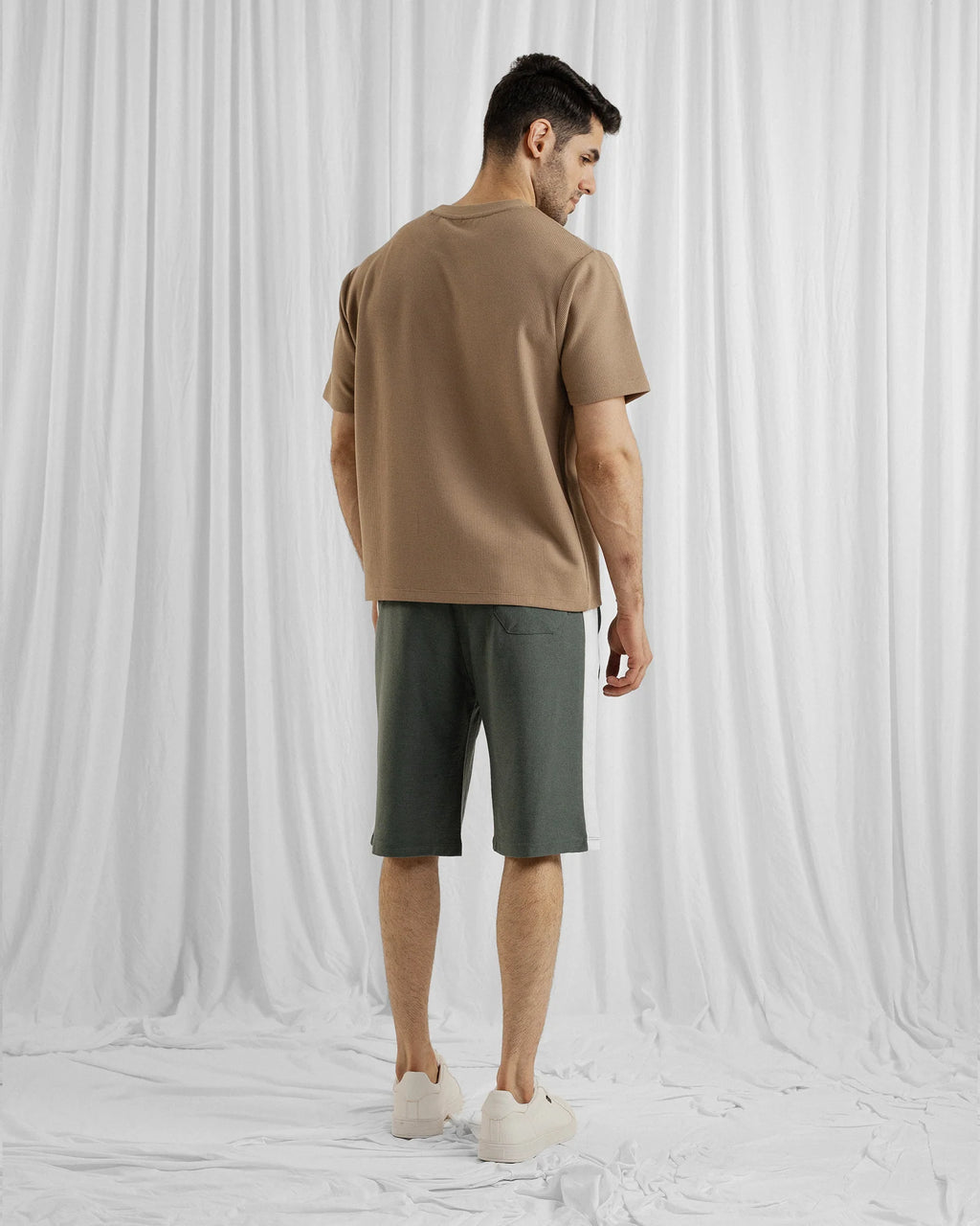 MEN T SHIRT