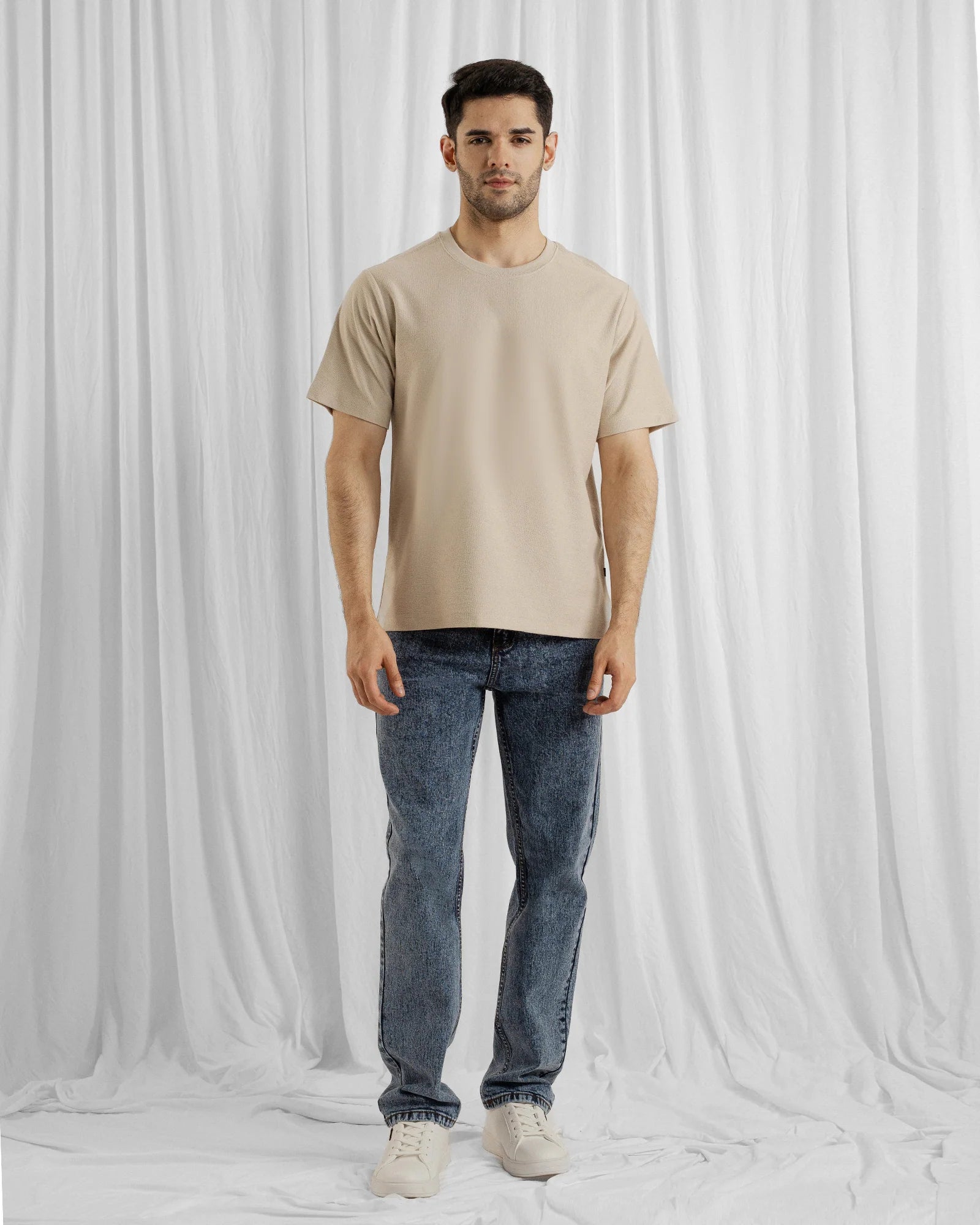 MEN T SHIRT