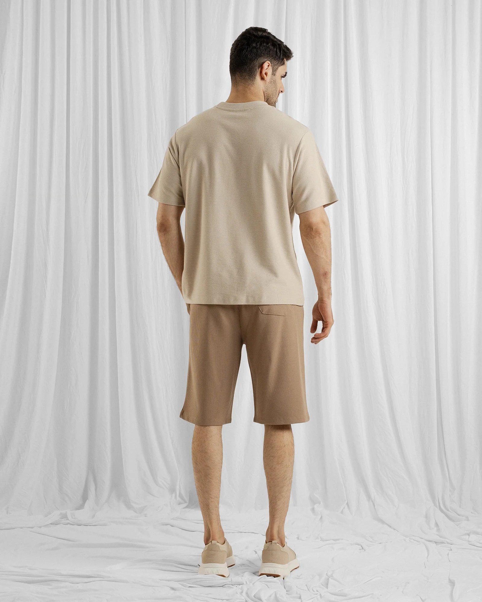 MEN T SHIRT