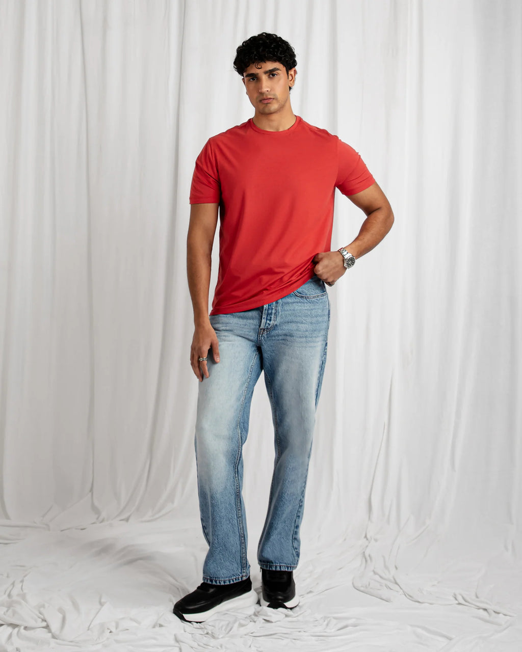 MEN T SHIRT